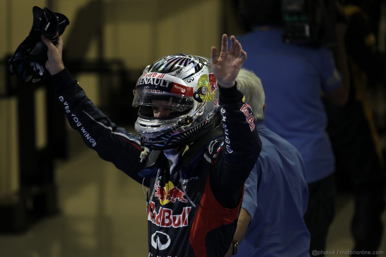 GP ABU DHABI, Podium: Sebastian Vettel (GER) Red Bull Racing RB8 (terzo)