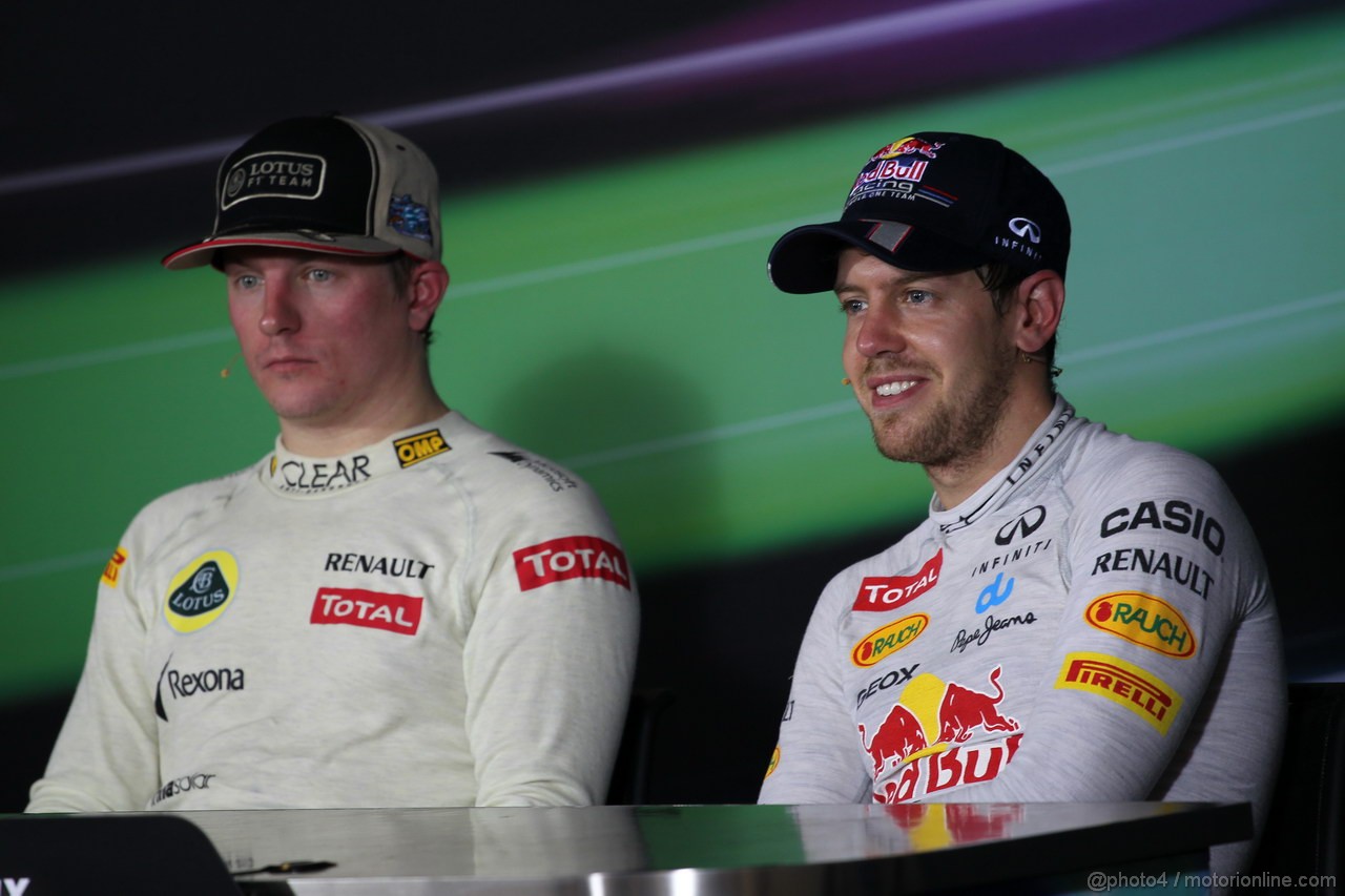 GP ABU DHABI, Conferenza Stampa: Kimi Raikkonen (FIN) Lotus F1 Team E20 (vincitore) e Sebastian Vettel (GER) Red Bull Racing RB8 (terzo)