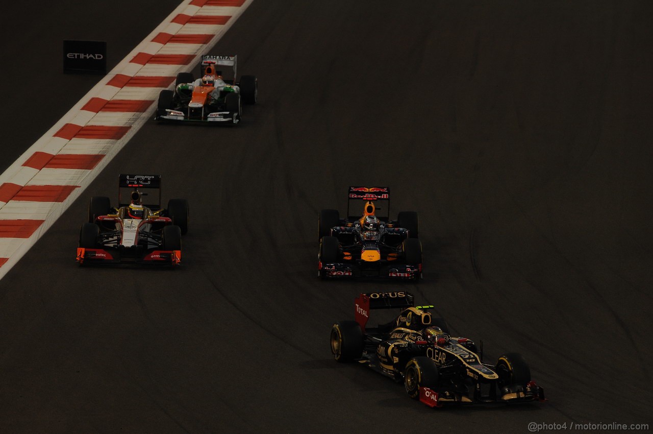 GP ABU DHABI, Gara: Romain Grosjean (FRA) Lotus F1 Team E20