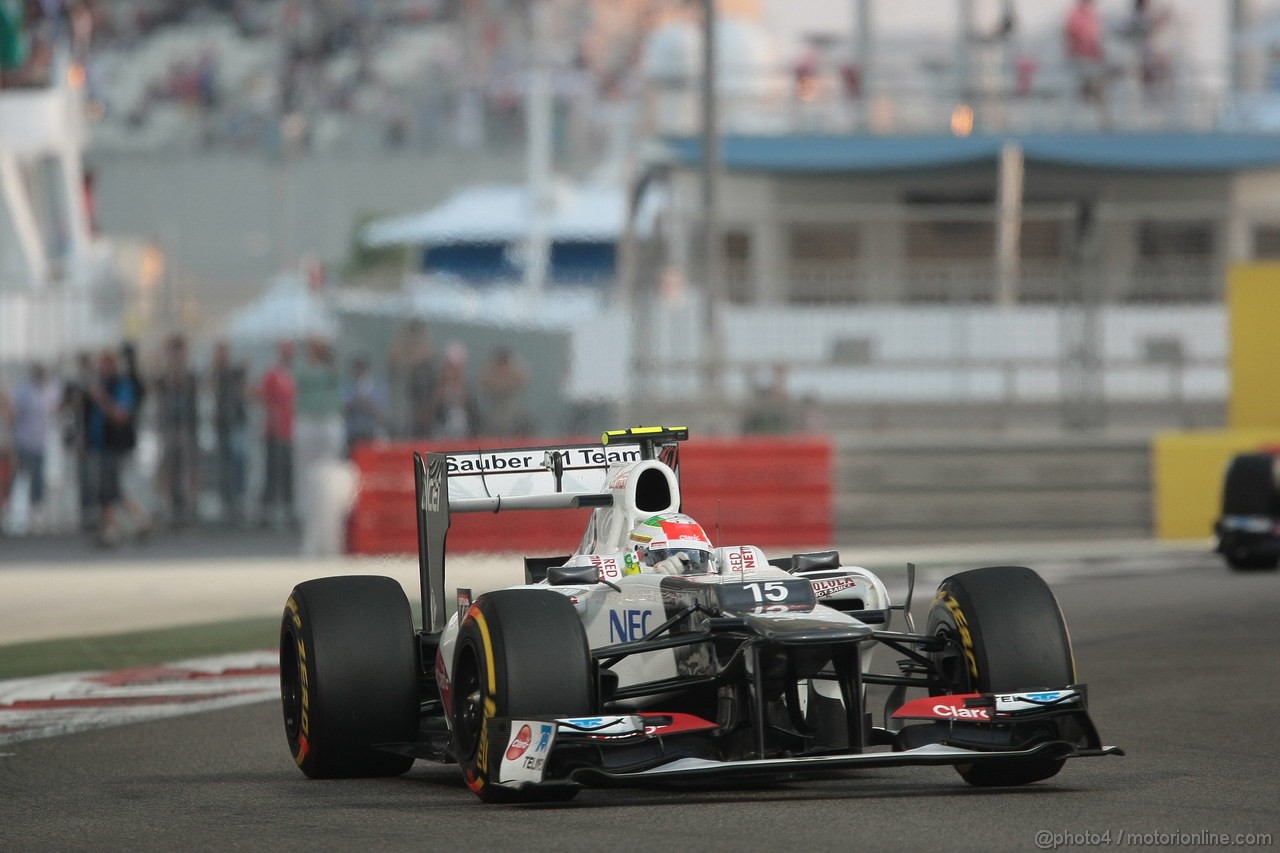 GP ABU DHABI, Gara: Sergio Prez (MEX) Sauber F1 Team C31