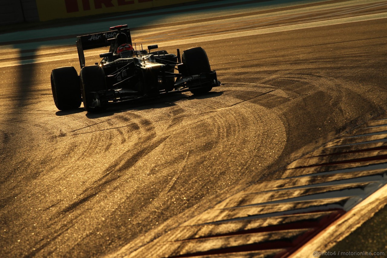 GP ABU DHABI, Gara: Heikki Kovalainen (FIN) Caterham F1 Team CT01