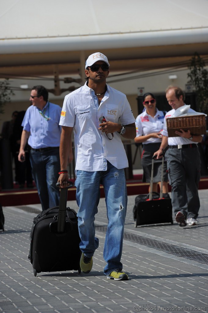 GP ABU DHABI, Narain Karthikeyan (IND) HRT Formula 1 Team F112