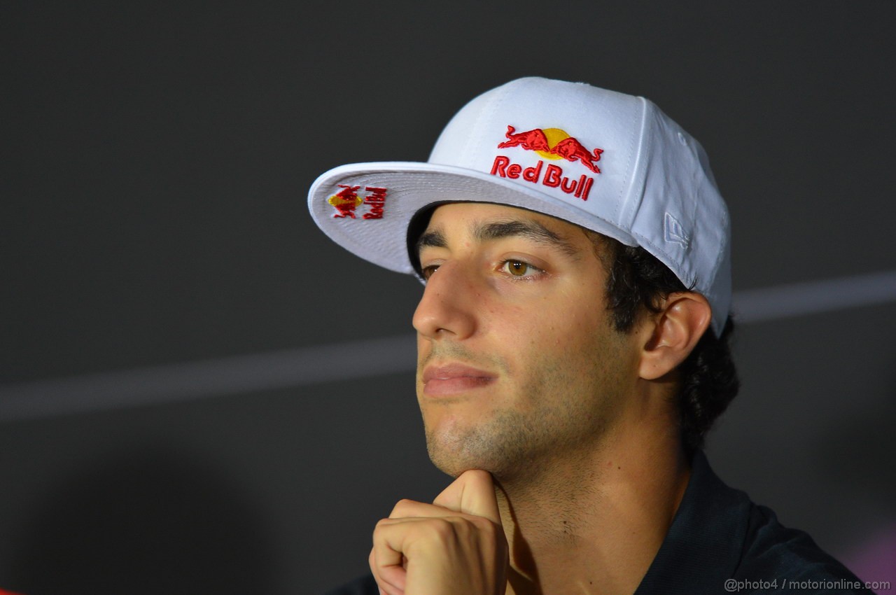 GP ABU DHABI, Daniel Ricciardo (AUS) Scuderia Toro Rosso STR7