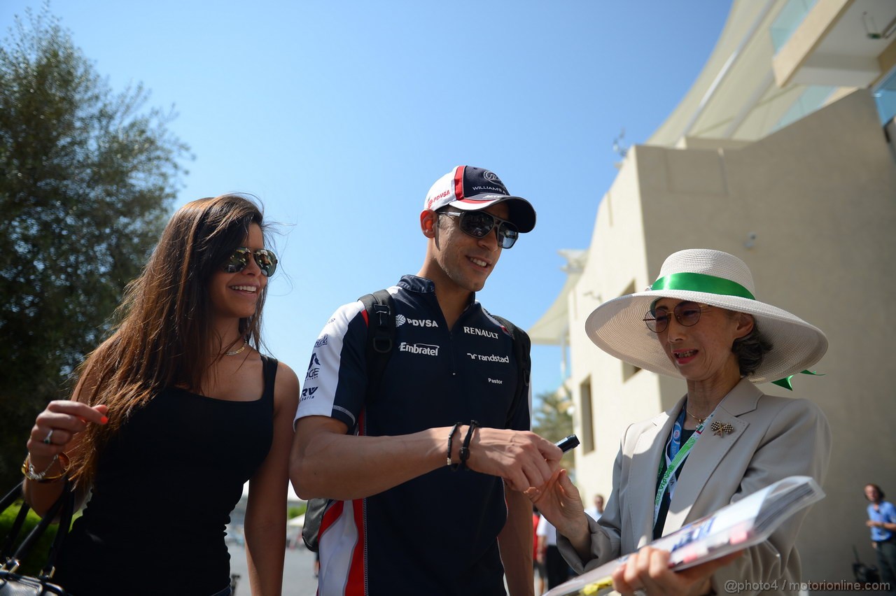 GP ABU DHABI, Pastor Maldonado (VEN) Williams F1 Team FW34