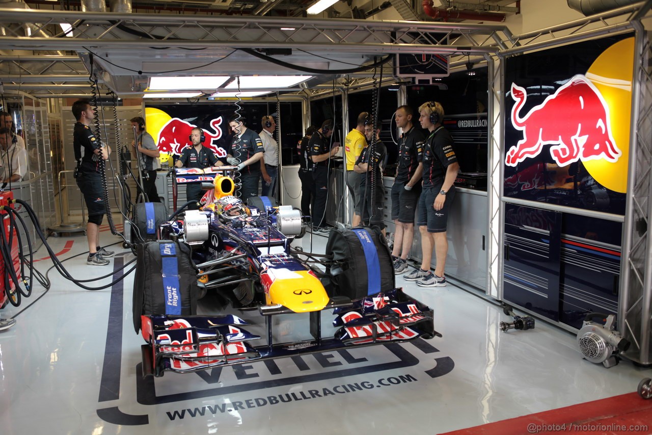 GP ABU DHABI, Prove Libere 2: Sebastian Vettel (GER) Red Bull Racing RB8