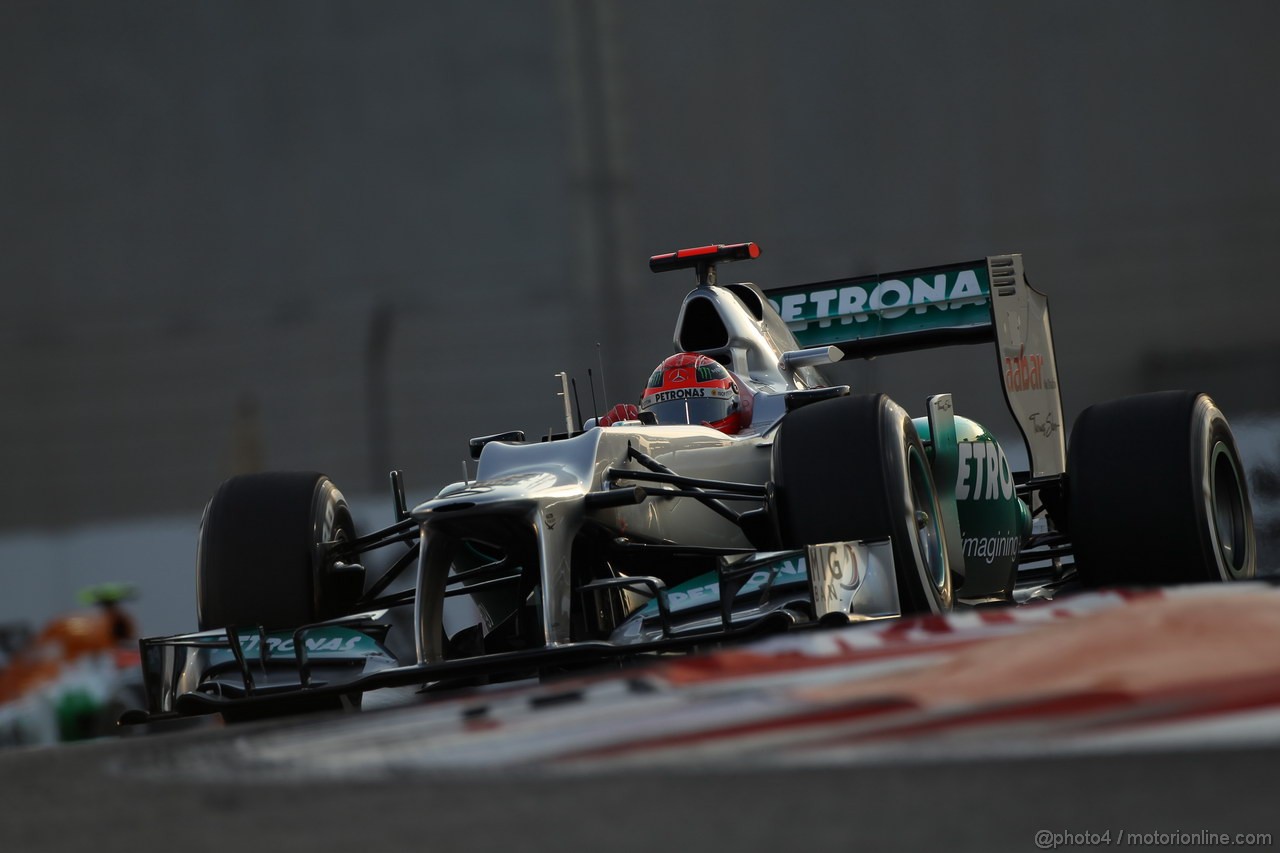 GP ABU DHABI, Prove Libere 2: Michael Schumacher (GER) Mercedes AMG F1 W03