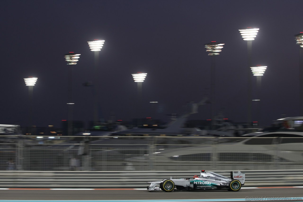 GP ABU DHABI, Prove Libere 2: Michael Schumacher (GER) Mercedes AMG F1 W03