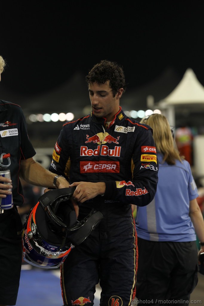 GP ABU DHABI, Prove Libere 2: Daniel Ricciardo (AUS) Scuderia Toro Rosso STR7