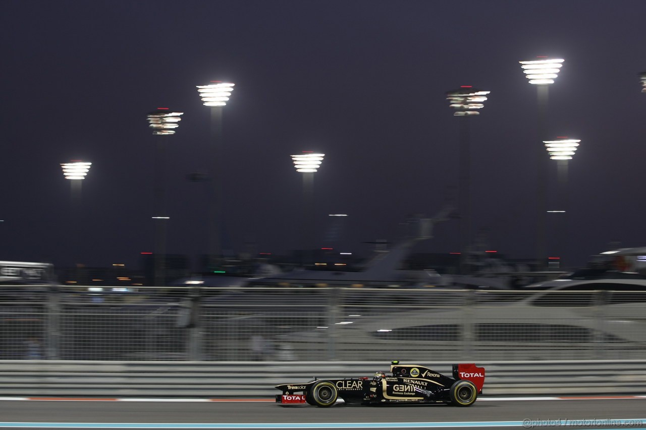 GP ABU DHABI, Prove Libere 2: Romain Grosjean (FRA) Lotus F1 Team E20