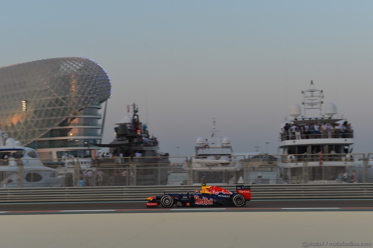 GP ABU DHABI, Prove Libere 2: Mark Webber (AUS) Red Bull Racing RB8