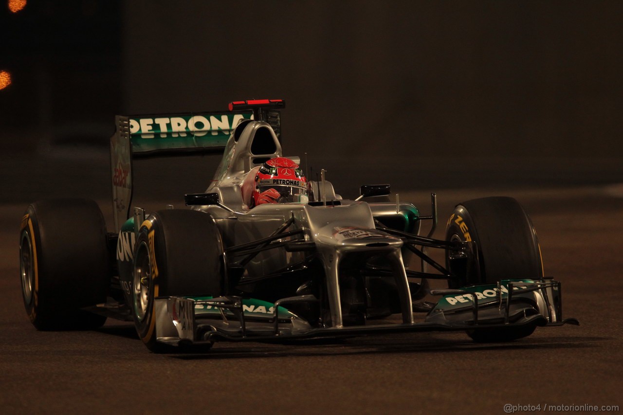 GP ABU DHABI, Prove Libere 2: Michael Schumacher (GER) Mercedes AMG F1 W03