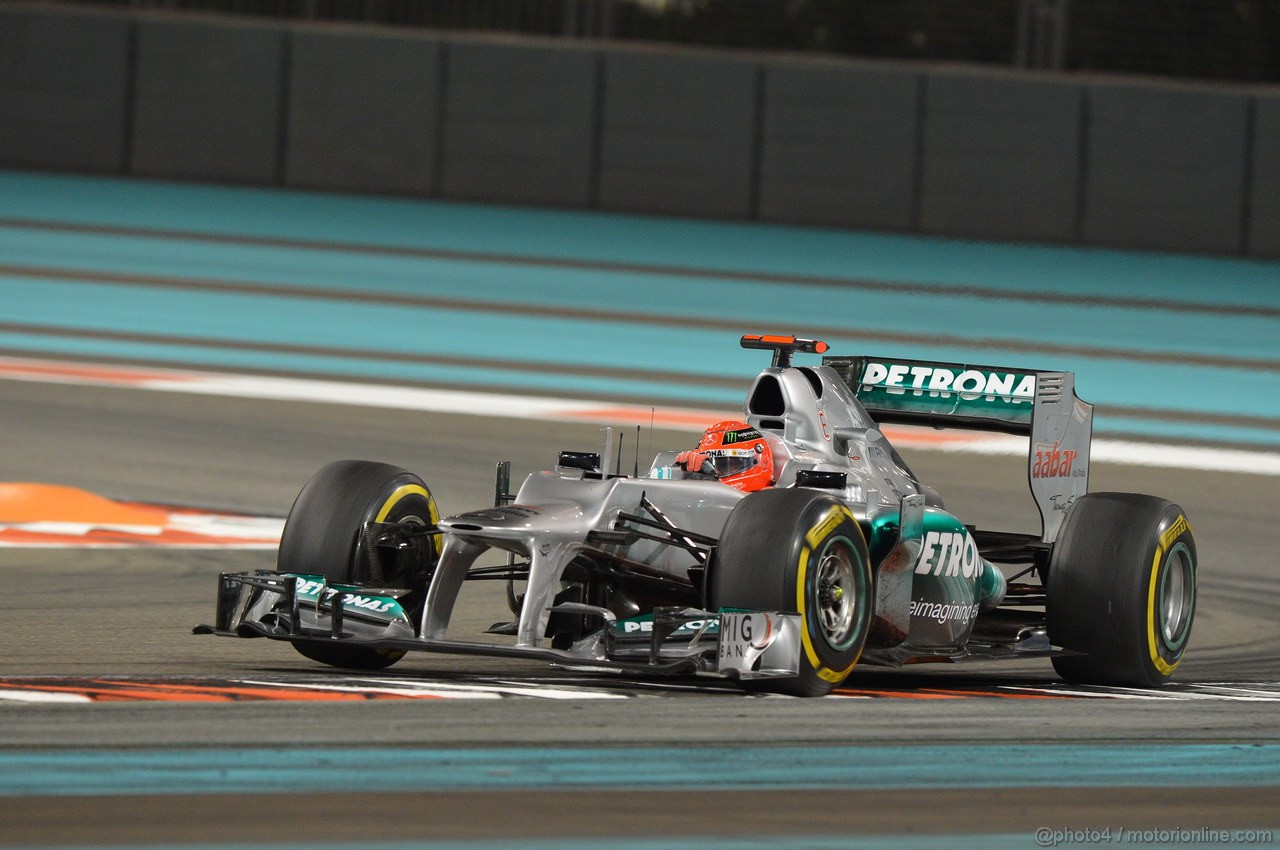 GP ABU DHABI, Prove Libere 2: Michael Schumacher (GER) Mercedes AMG F1 W03