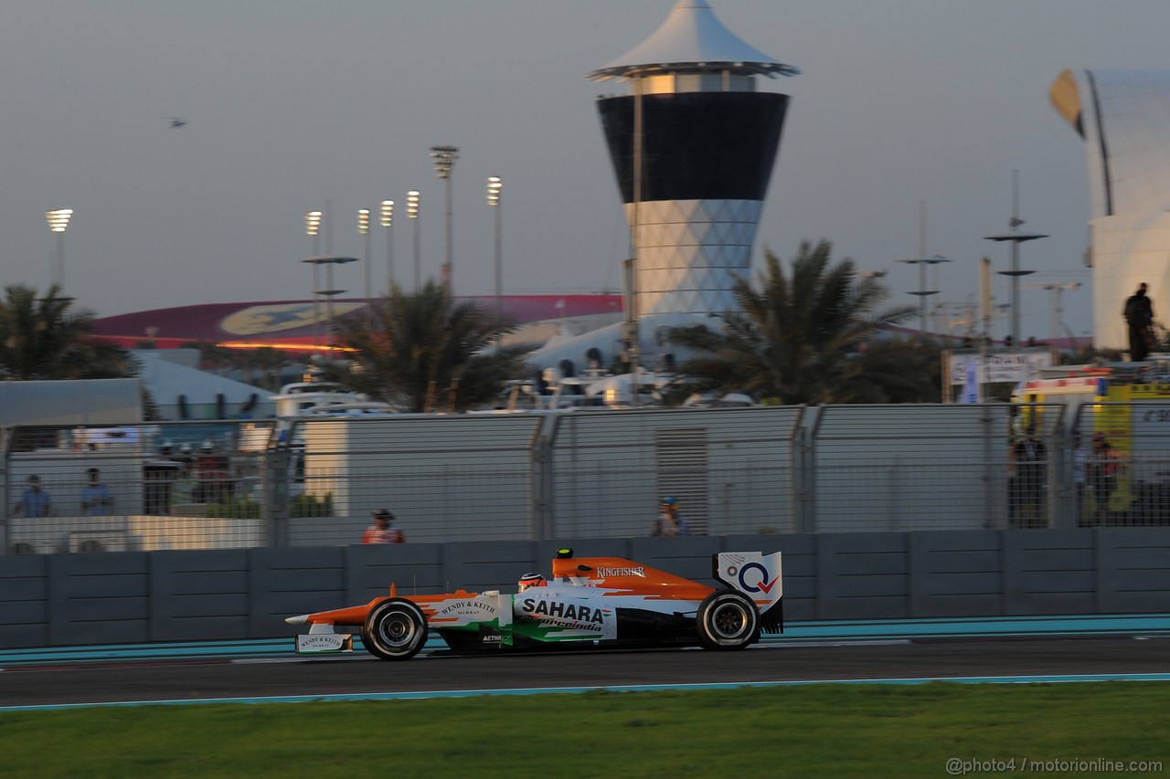 GP ABU DHABI, Prove Libere 2: Nico Hulkenberg (GER) Sahara Force India F1 Team VJM05