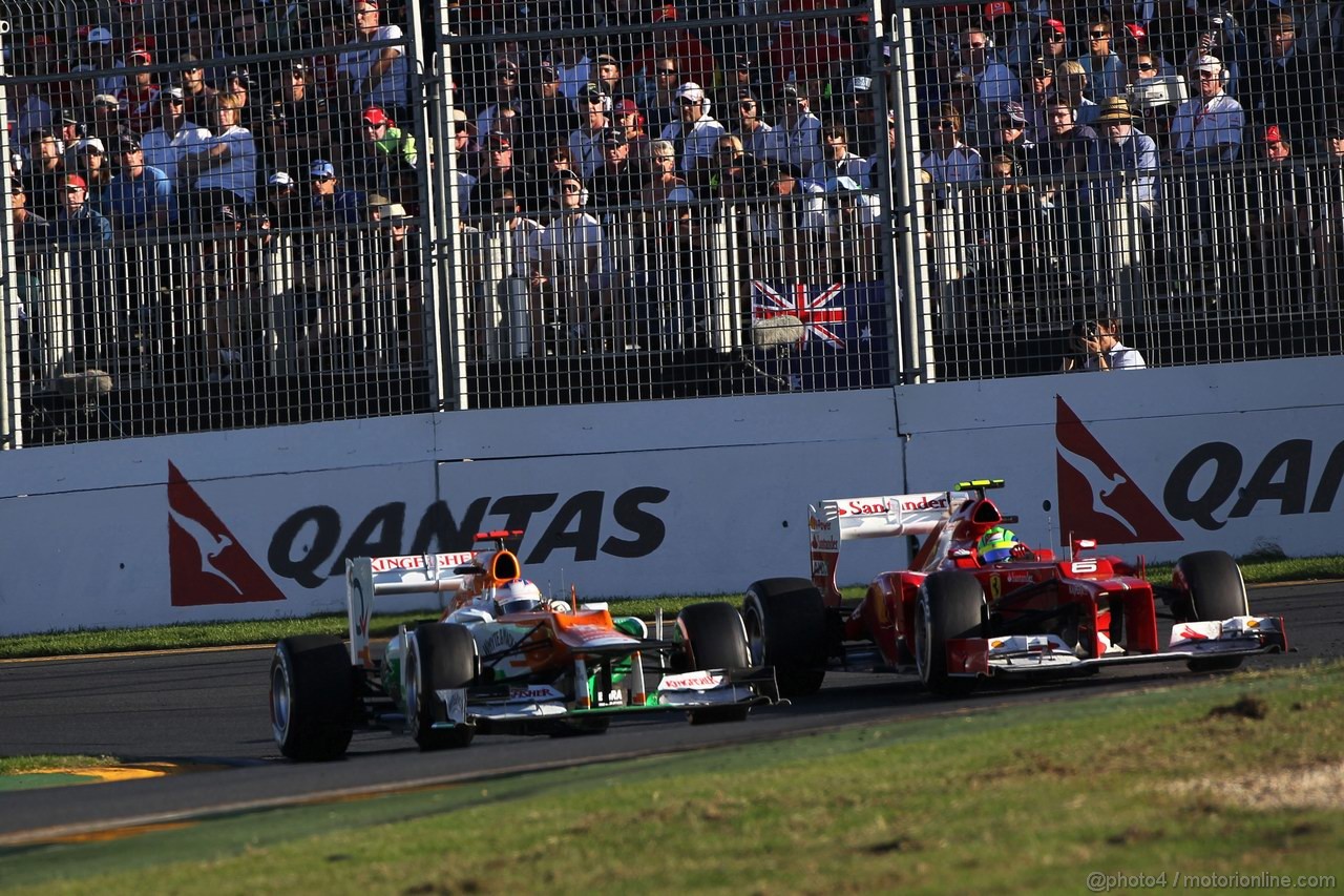 GP AUSTRALIA, Paul di Resta (GBR), Sahara Force India Formula One Team e Felipe Massa (BRA), Ferrari 