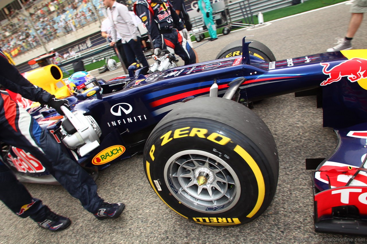 GP BAHRAIN, 22.04.2012- Gara, Sebastian Vettel (GER) Red Bull Racing RB8 