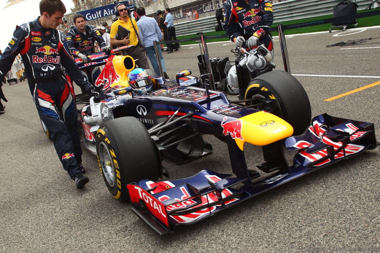 GP BAHRAIN, 22.04.2012- Gara, Sebastian Vettel (GER) Red Bull Racing RB8 
