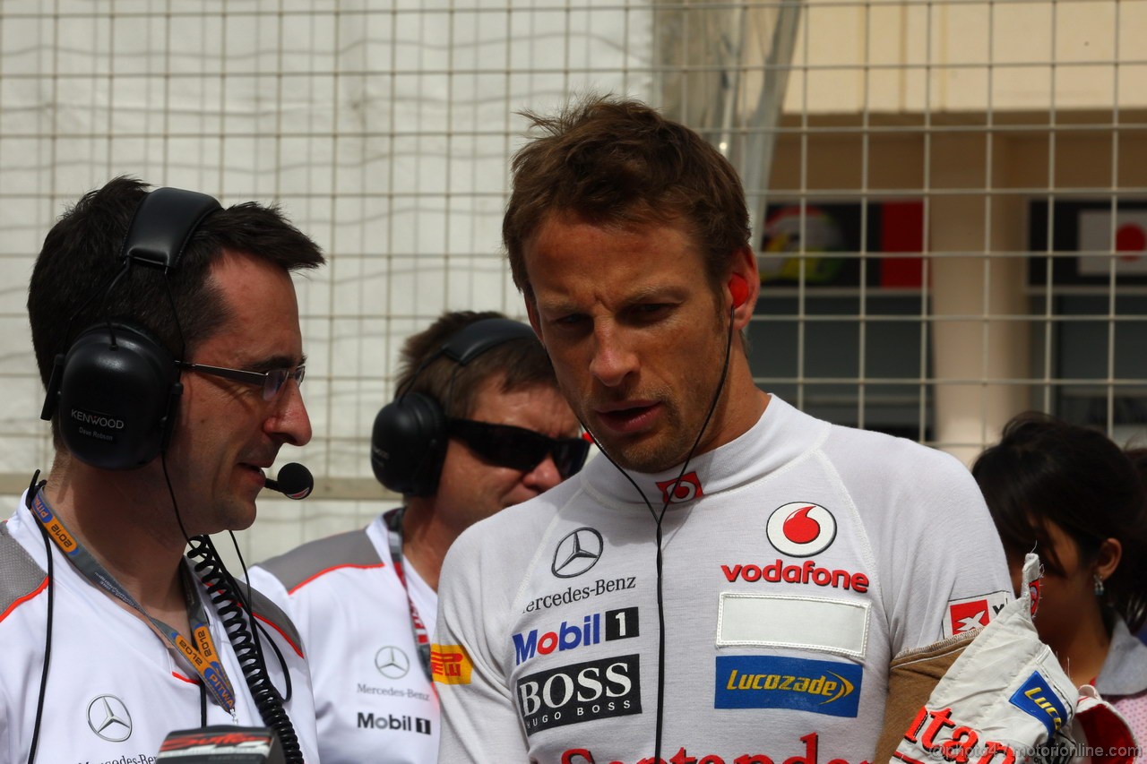 GP BAHRAIN, 22.04.2012- Gara, Jenson Button (GBR) McLaren Mercedes MP4-27 