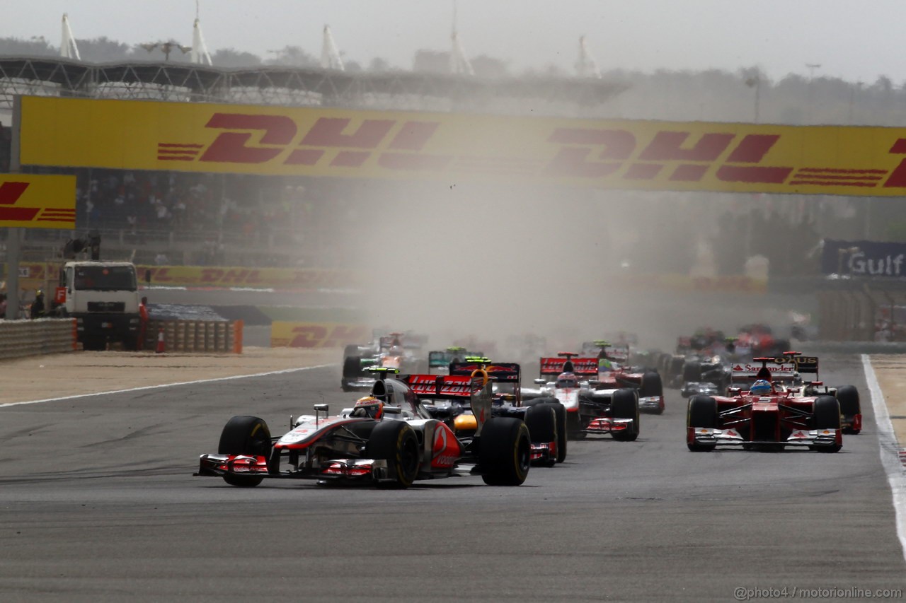 GP BAHRAIN, 22.04.2012- Gara, Lewis Hamilton (GBR) McLaren Mercedes MP4-27 