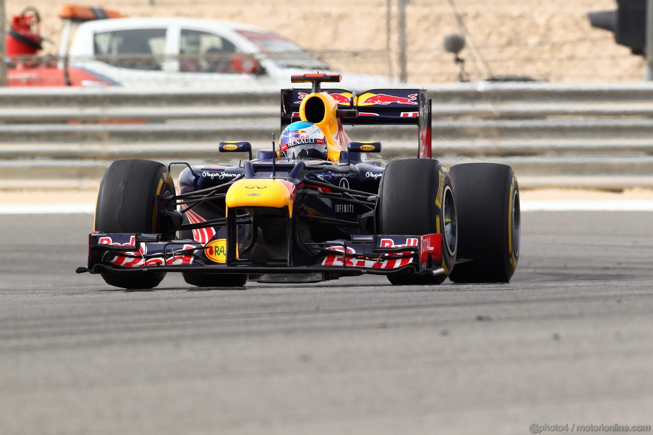GP BAHRAIN, 22.04.2012- Gara, Sebastian Vettel (GER) Red Bull Racing RB8 