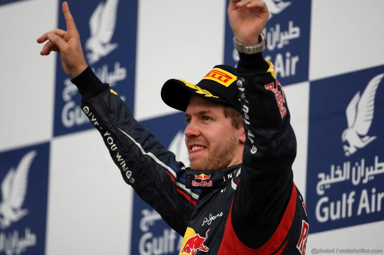 GP BAHRAIN, 22.04.2012- Gara, Sebastian Vettel (GER) Red Bull Racing RB8 vincitore