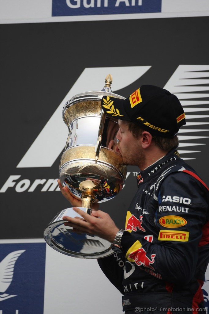 GP BAHRAIN, 22.04.2012- Gara, Sebastian Vettel (GER) Red Bull Racing RB8 vincitore 