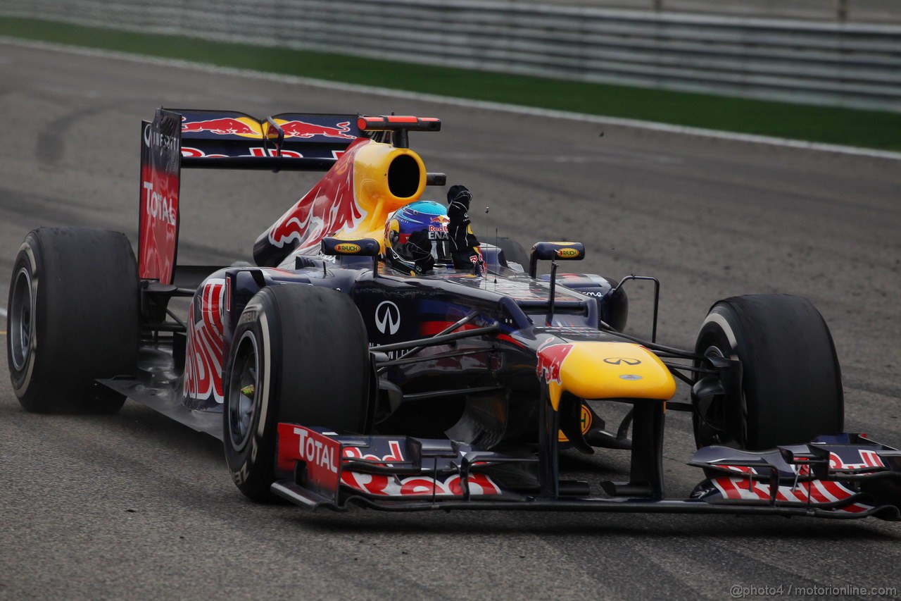 GP BAHRAIN, 22.04.2012- Gara, Sebastian Vettel (GER) Red Bull Racing RB8 vincitore 