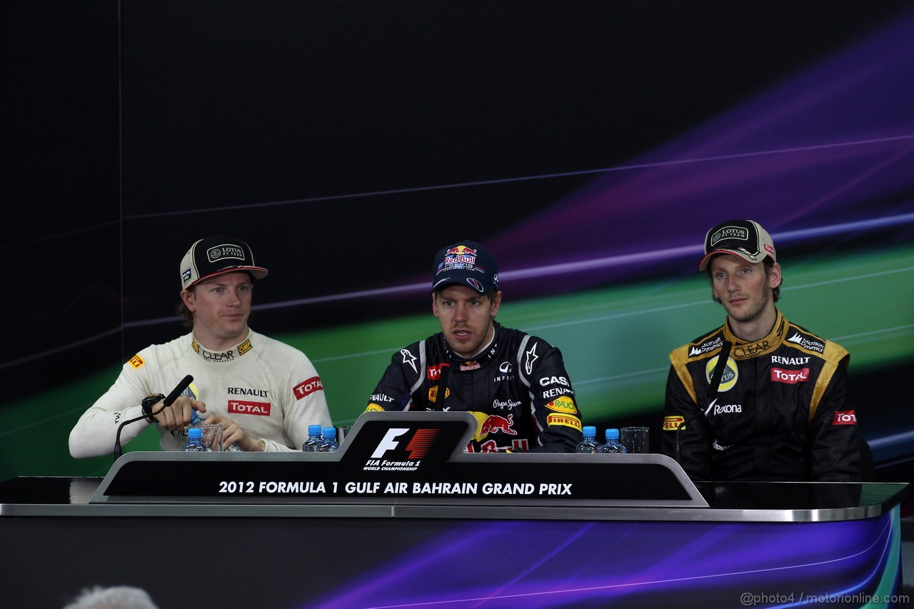 GP BAHRAIN, 22.04.2012- Gara, Conferenza Stampa, Kimi Raikkonen (FIN) Lotus F1 Team E20, Sebastian Vettel (GER) Red Bull Racing RB8 e Romain Grosjean (FRA) Lotus F1 Team E20 
