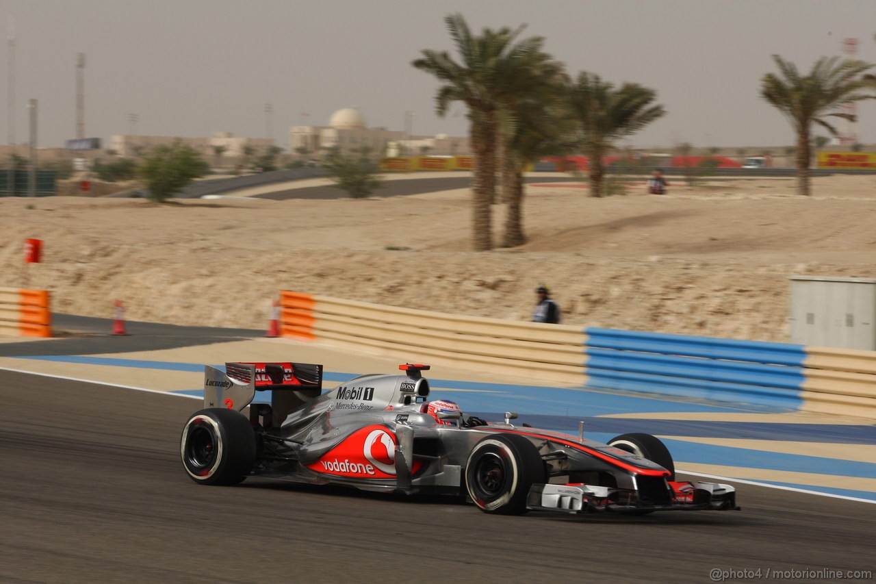 GP BAHRAIN, 22.04.2012- Gara, Jenson Button (GBR) McLaren Mercedes MP4-27 