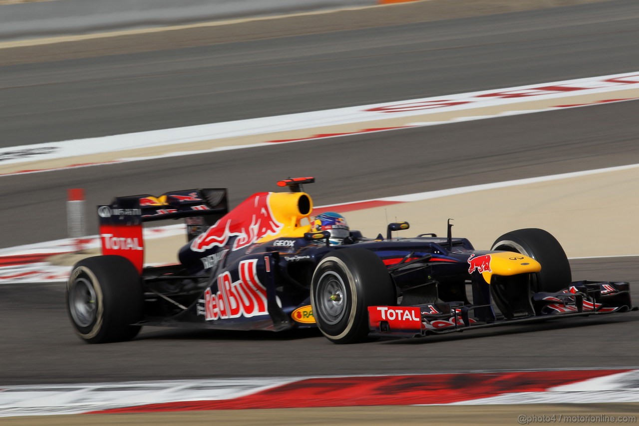 GP BAHRAIN, 22.04.2012- Gara, Sebastian Vettel (GER) Red Bull Racing RB8 