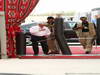 GP BAHRAIN, 22.04.2012- Bernie Ecclestone (GBR), President e CEO of Formula One Management  e his body guard