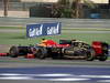 GP BAHRAIN, 22.04.2012- Gara, Sebastian Vettel (GER) Red Bull Racing RB8 e Kimi Raikkonen (FIN) Lotus F1 Team E20 