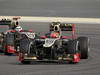 GP BAHRAIN, 22.04.2012- Gara, Romain Grosjean (FRA) Lotus F1 Team E20 davanti a Kimi Raikkonen (FIN) Lotus F1 Team E20 