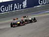 GP BAHRAIN, 22.04.2012- Gara, Sebastian Vettel (GER) Red Bull Racing RB8 e Kimi Raikkonen (FIN) Lotus F1 Team E20 