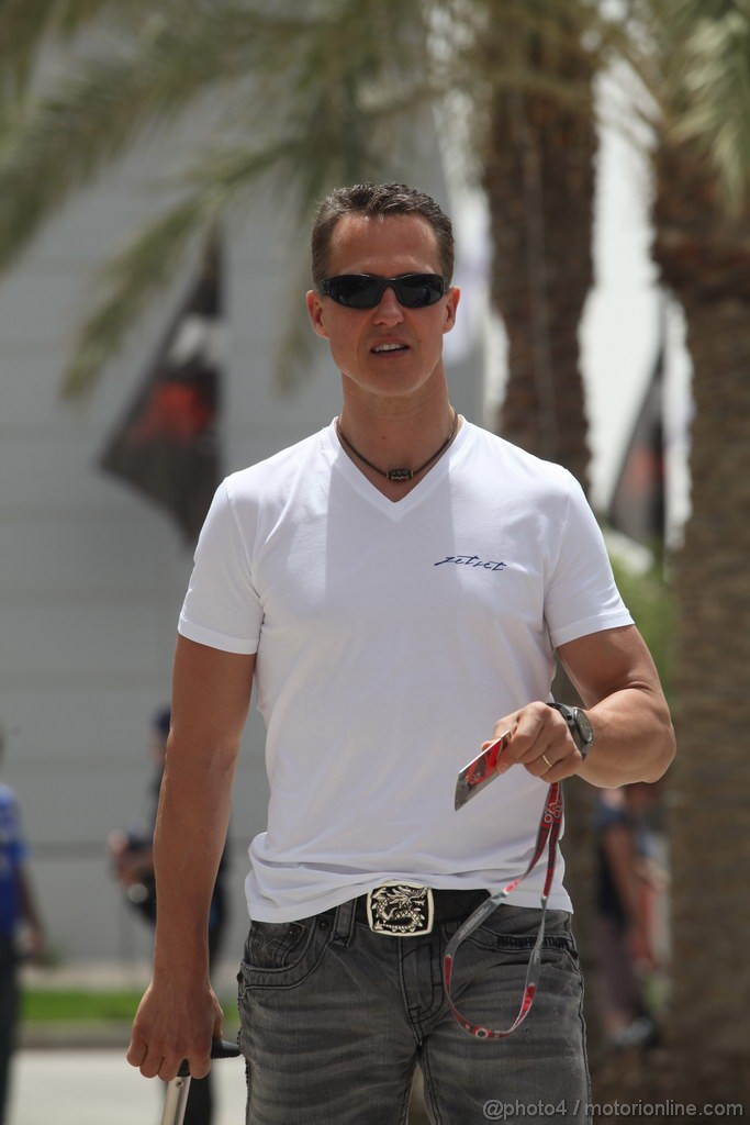 GP BAHRAIN, 19.04.2012- Michael Schumacher (GER) Mercedes AMG F1 W03