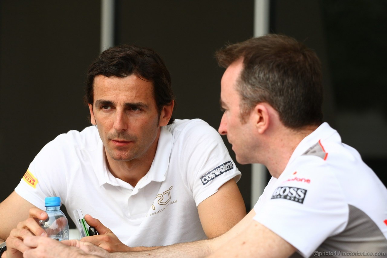 GP BAHRAIN, 19.04.2012- Pedro de la Rosa (ESP) HRT Formula 1 Team F112 