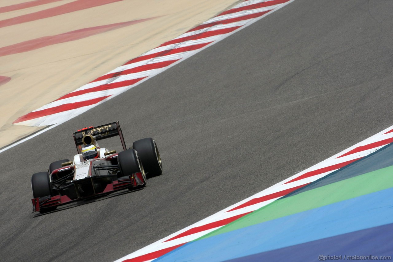 GP BAHRAIN, 21.04.2012- Prove Libere 3, Pedro de la Rosa (ESP) HRT Formula 1 Team F112 