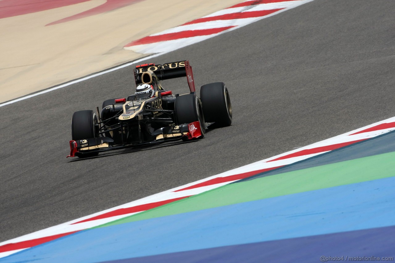 GP BAHRAIN, 21.04.2012- Prove Libere 3, Kimi Raikkonen (FIN) Lotus F1 Team E20 