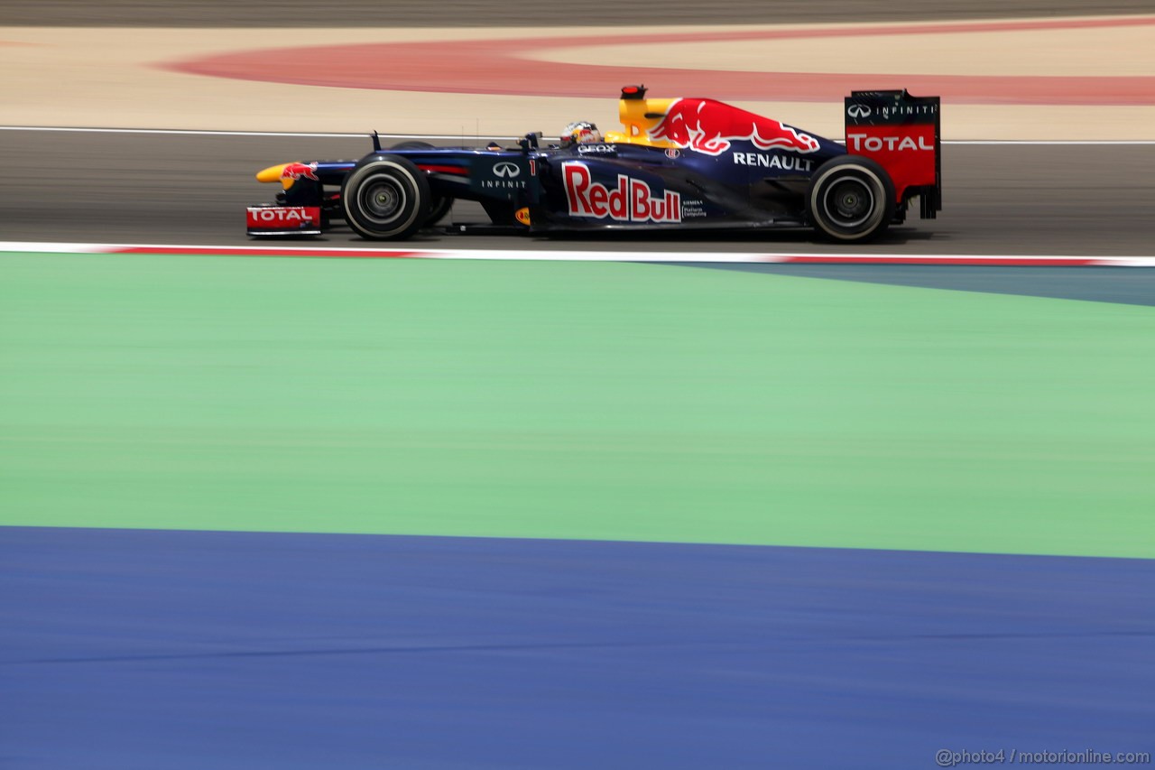 GP BAHRAIN, 21.04.2012- Prove Libere 3, Sebastian Vettel (GER) Red Bull Racing RB8 
