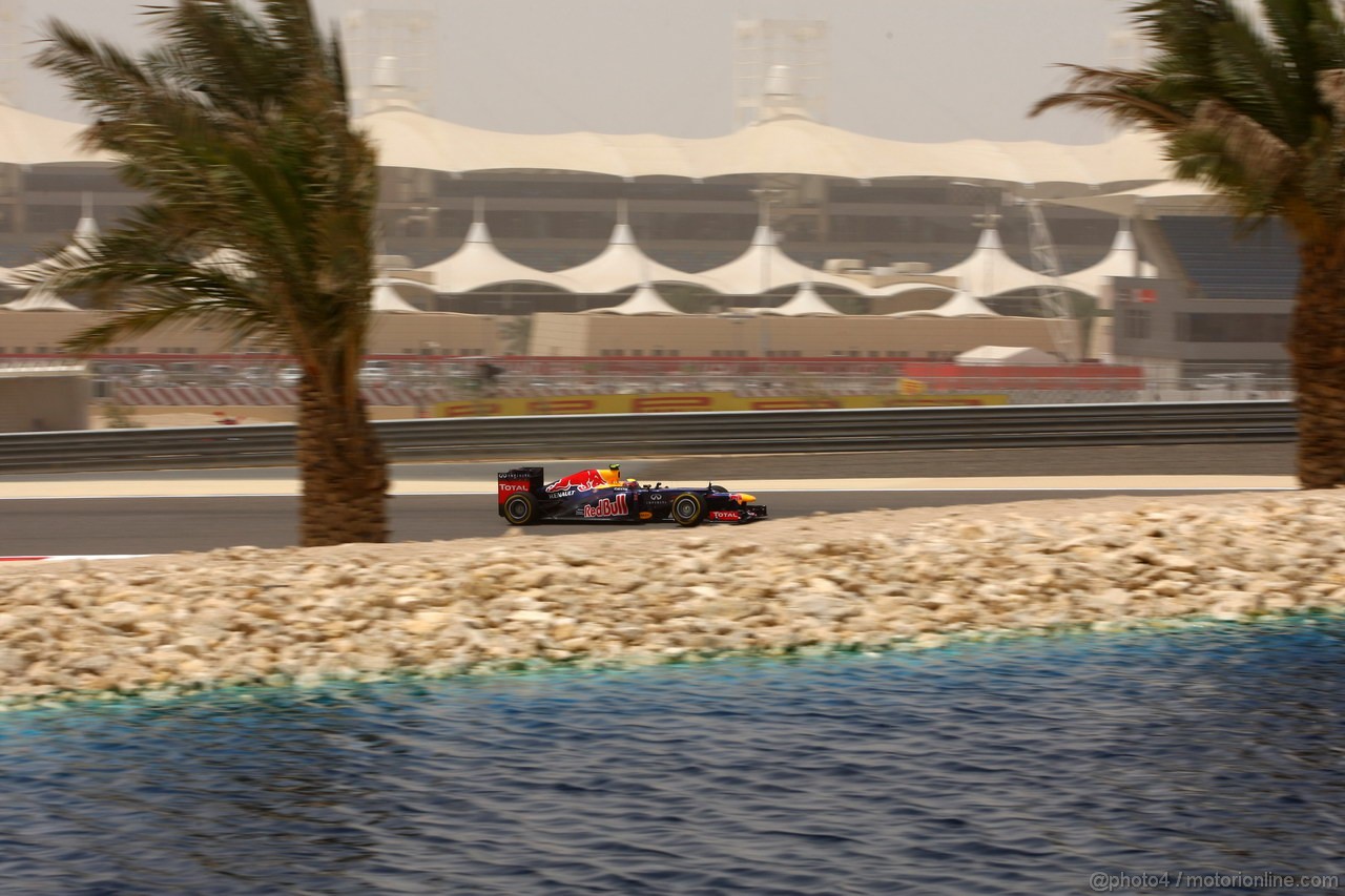 GP BAHRAIN, 20.04.2012- Prove Libere 3, Mark Webber (AUS) Red Bull Racing RB8 