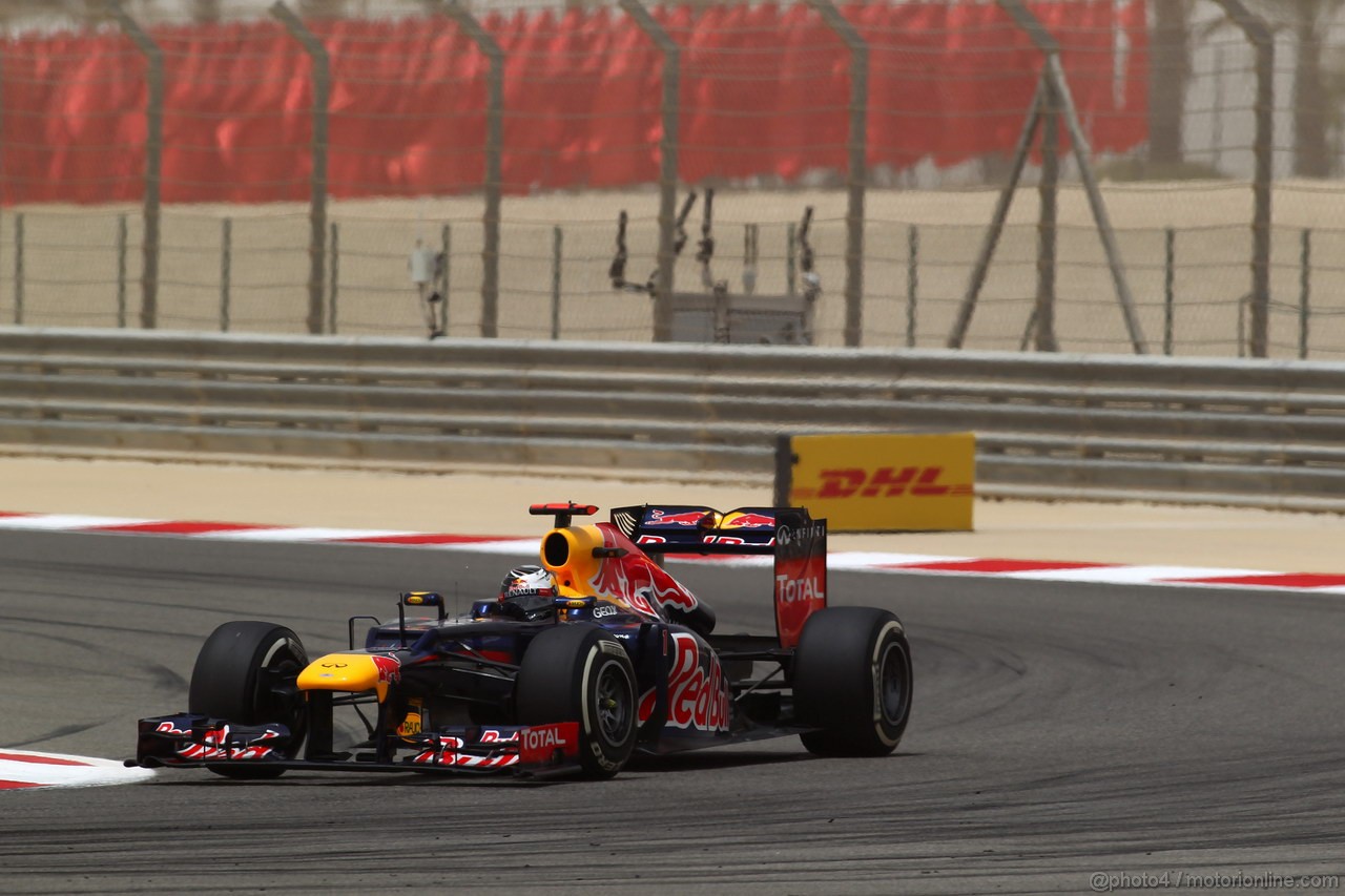 GP BAHRAIN, 20.04.2012- Prove Libere 3, Sebastian Vettel (GER) Red Bull Racing RB8 