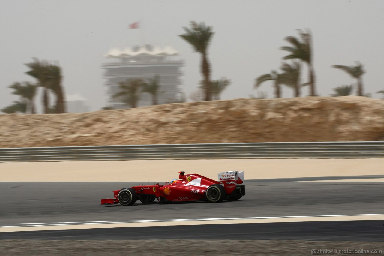 GP BAHRAIN, 20.04.2012- Prove Libere 3, Fernando Alonso (ESP) Ferrari F2012 