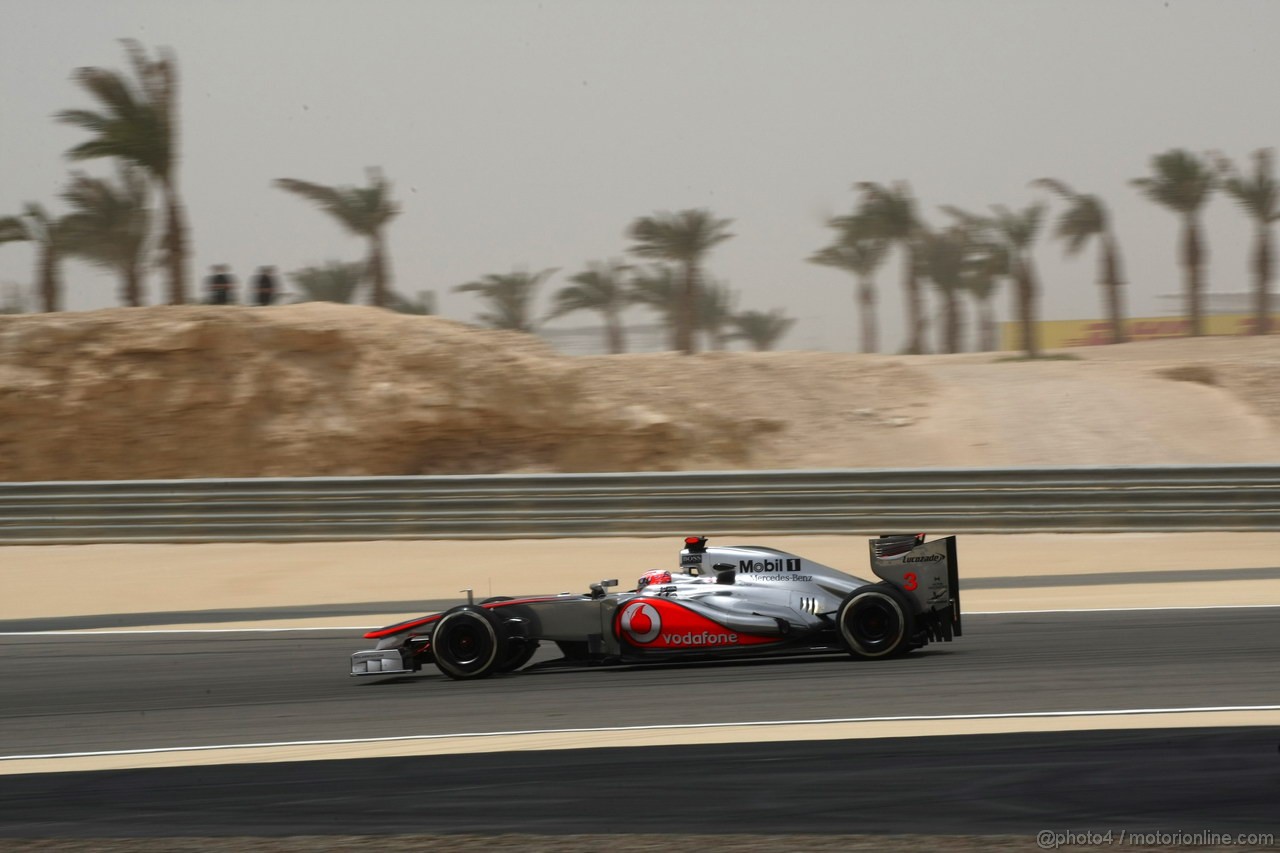 GP BAHRAIN, 20.04.2012- Prove Libere 3, Jenson Button (GBR) McLaren Mercedes MP4-27 
