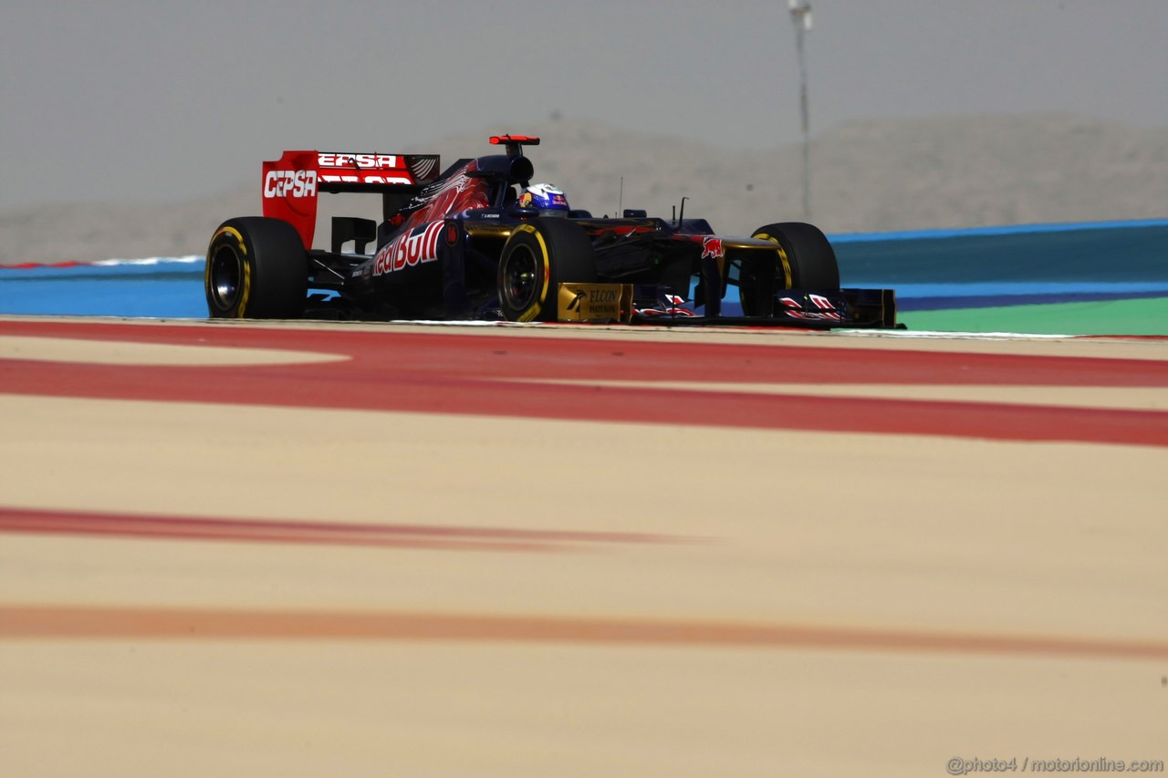GP BAHRAIN, 21.04.2012.- Qualifiche, Daniel Ricciardo (AUS) Scuderia Toro Rosso STR7 