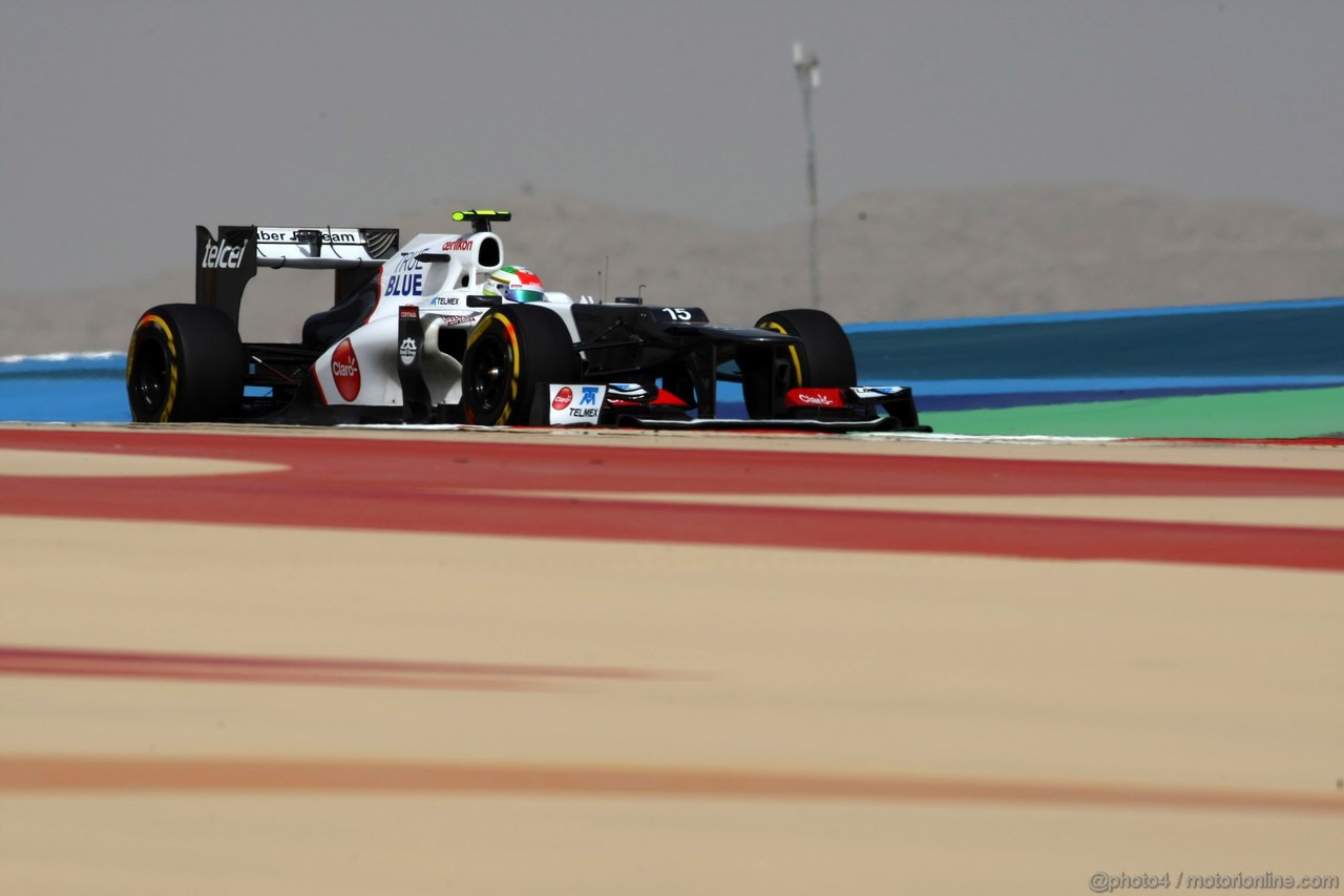 GP BAHRAIN, 21.04.2012.- Qualifiche, Sergio Prez (MEX) Sauber F1 Team C31
