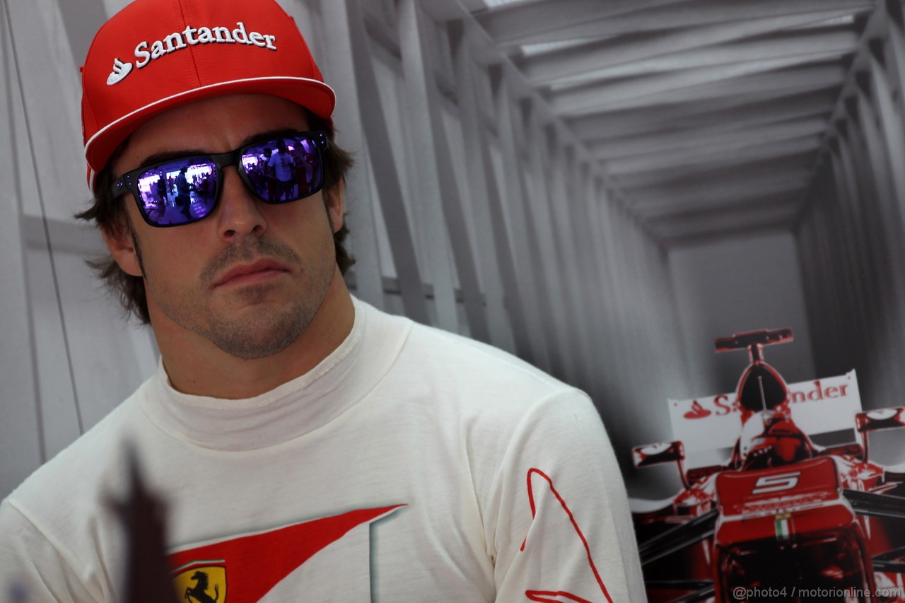 GP BAHRAIN, 20.04.2012- Prove Libere 1, Fernando Alonso (ESP) Ferrari F2012 
