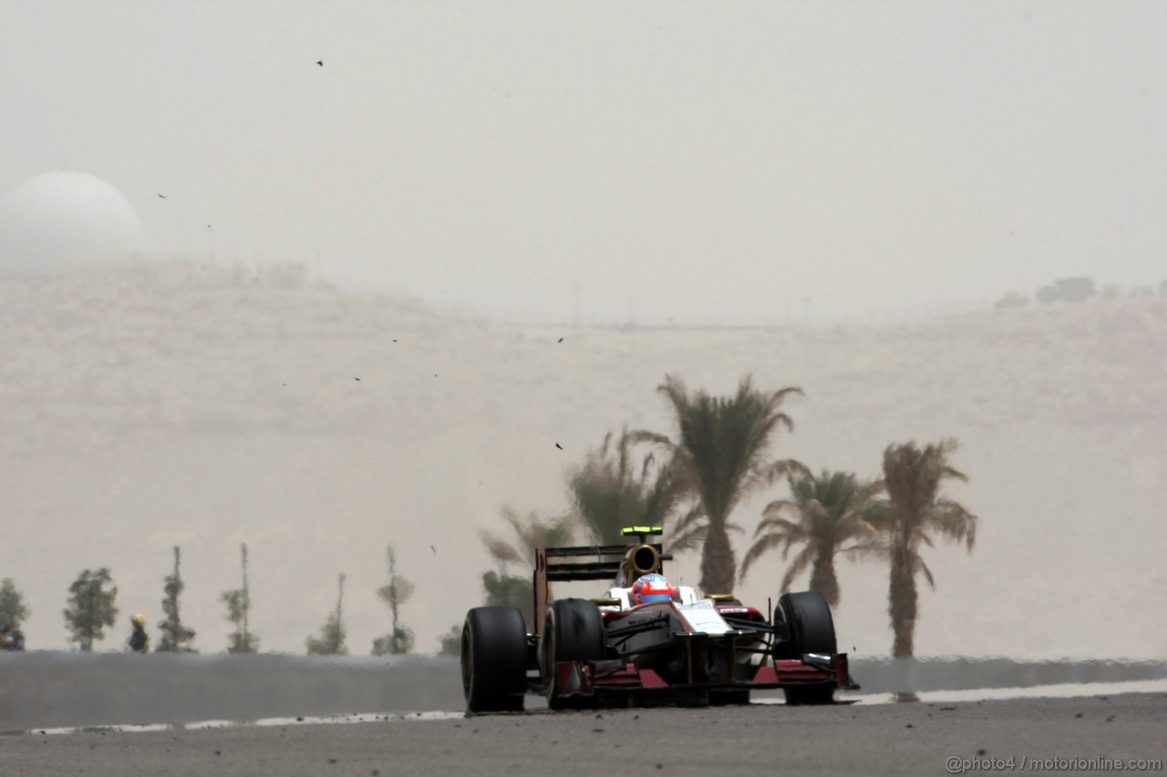 GP BAHRAIN, 20.04.2012- Prove Libere 1, Narain Karthikeyan (IND) HRT Formula 1 Team F112 
