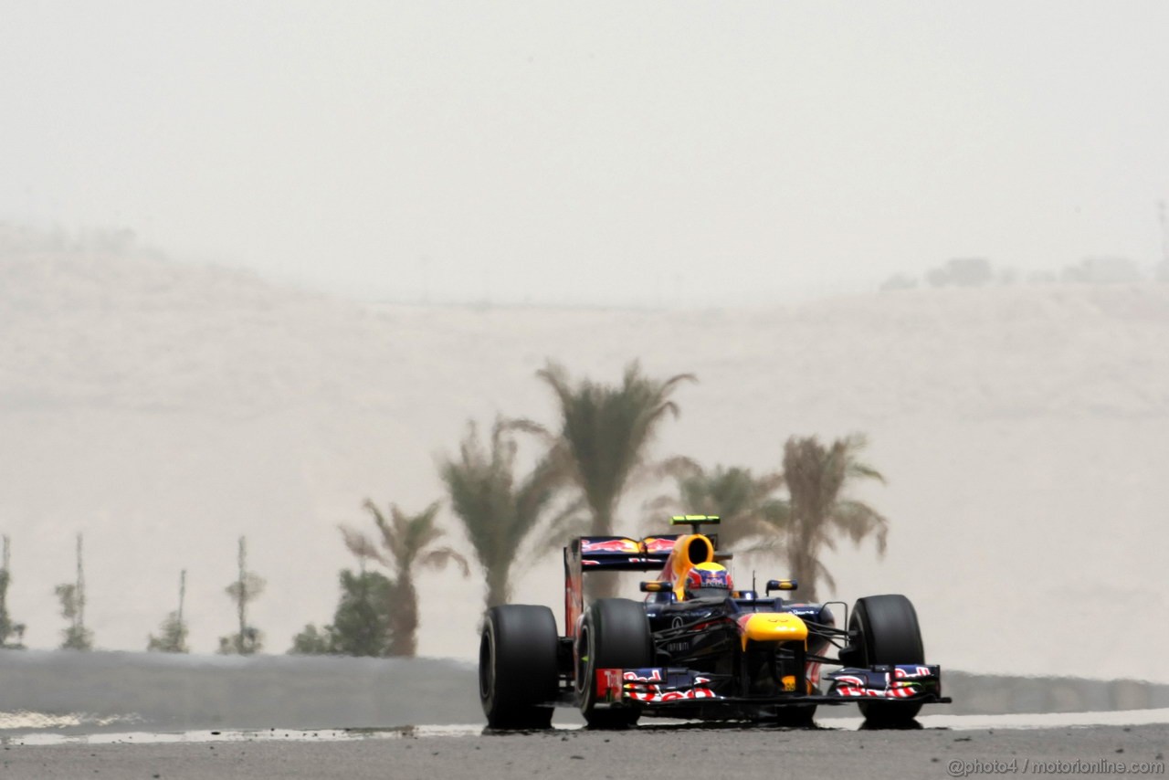 GP BAHRAIN, 20.04.2012- Prove Libere 1, Mark Webber (AUS) Red Bull Racing RB8 