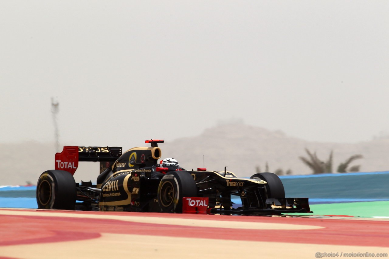 GP BAHRAIN, 20.04.2012- Prove Libere 1, Kimi Raikkonen (FIN) Lotus F1 Team E20 