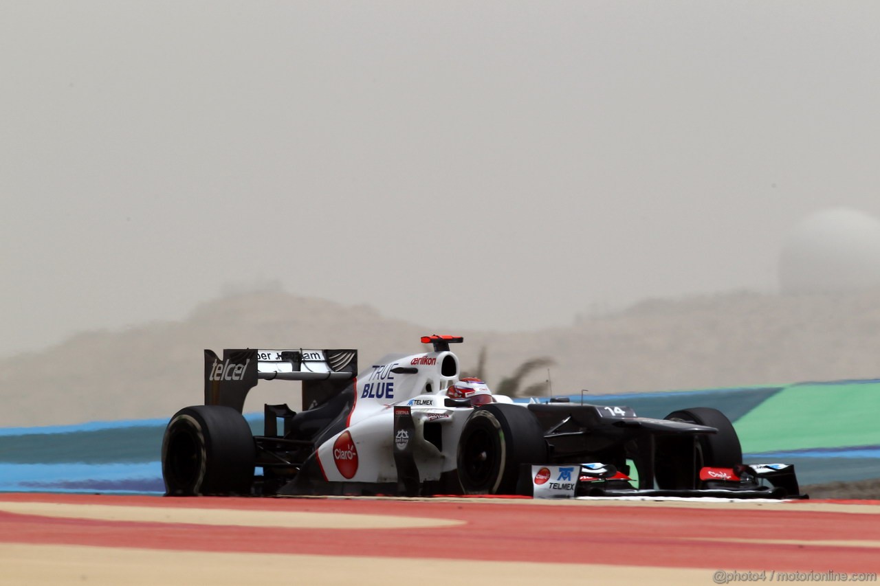 GP BAHRAIN, 20.04.2012- Prove Libere 1, Kamui Kobayashi (JAP) Sauber F1 Team C31 