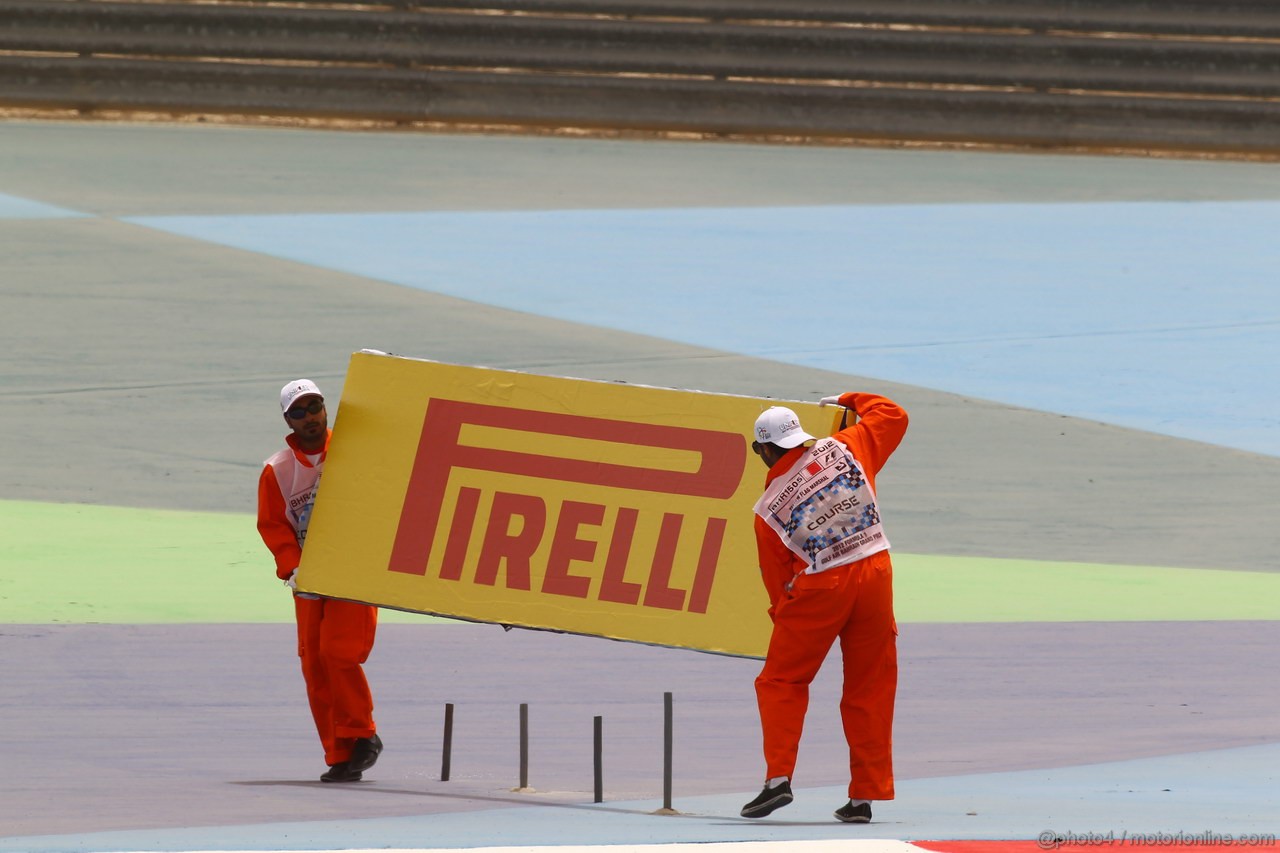 GP BAHRAIN, 20.04.2012- Prove Libere 1, Atmosphere